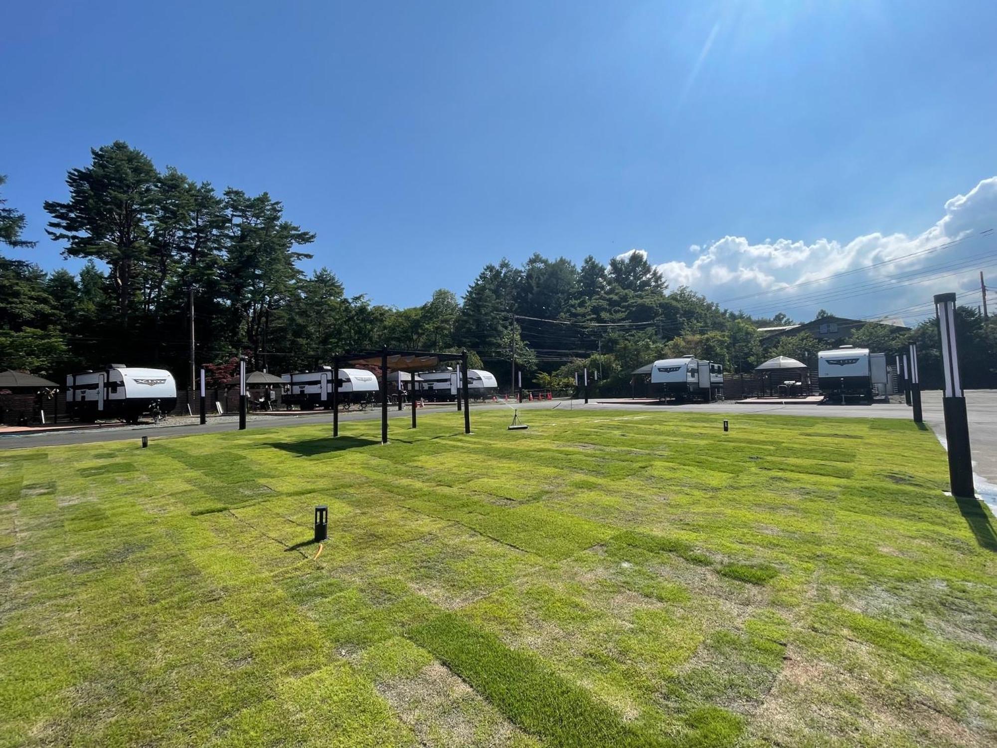 Gramercy Village 山中湖 Glamping &Sauna ยามานากะโกะ ภายนอก รูปภาพ