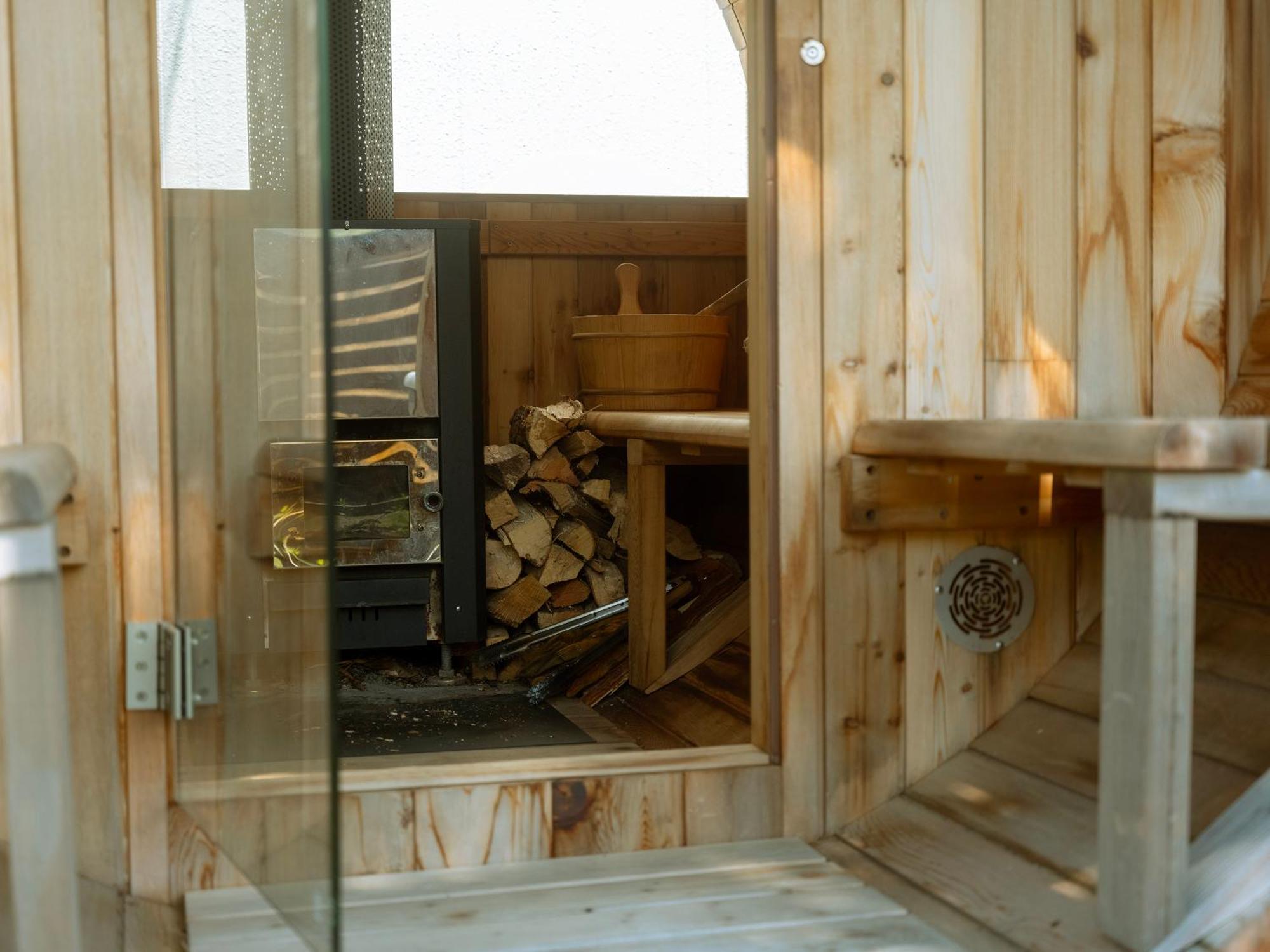 Gramercy Village 山中湖 Glamping &Sauna ยามานากะโกะ ภายนอก รูปภาพ